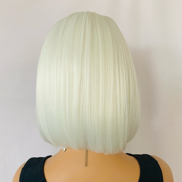 Fun & Classy 11” White Bob Style Premium Fiber Lace Front Part Wig - Picture 5 of 7